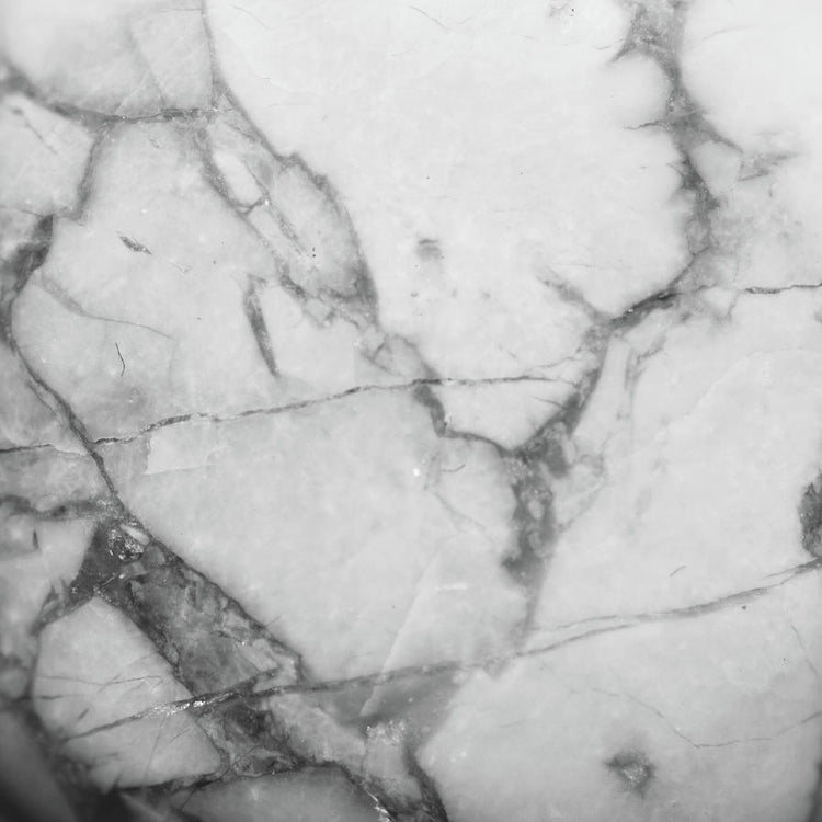 HOWLITE