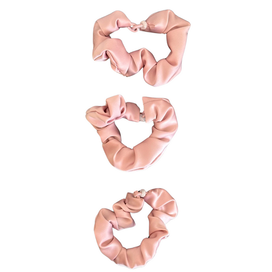 SCRUNCHIE WITH ROSE QUARTZ BEAD
